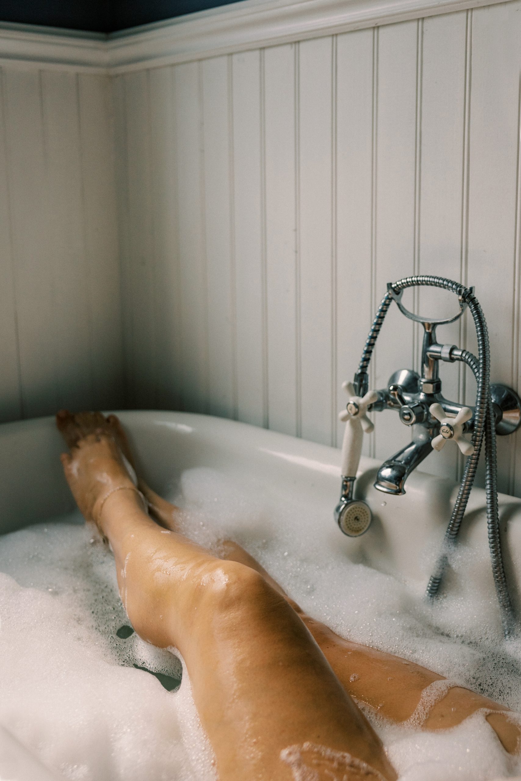 bathtub